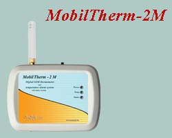 Dobozolt kivitel belső Li-Po akkumulátorral, kontaktusos bemenet, 1 db általános célú kontaktusos SMS bemenet, 1 relés kimenet, digitális hőmérő, hívás és sms riasztás, PC-ről USB-n programozható, belső ráépített antenna, belső digitális hőmérő.